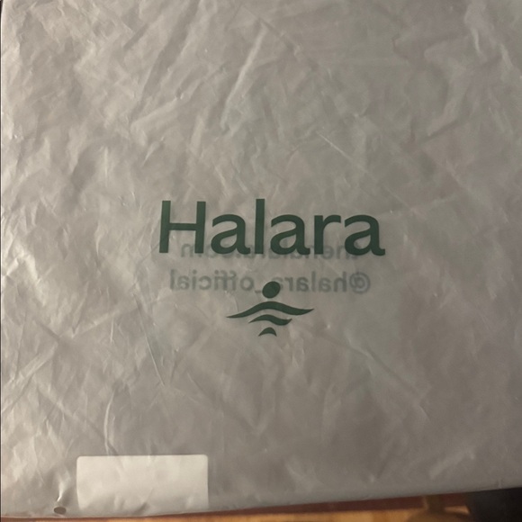 HALARA Brown Zip-Up Jacket with Cream Stripe - Picture 4 of 4